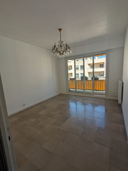 Vente Studio Nice Appartement F1 T1 1 pièce 34 m² 210000 SeLoger