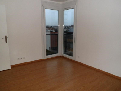 annonce immobiliere Location Appartement Évry F3 NEUF + parking en sous-sol Dans Immeuble proche Centre Ville (Fac et Mairie) Appartemment situé au 6èm ...