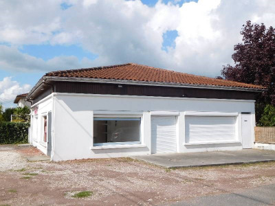 Negozzio 4 vani Centre Ville de Cognac Negozzio 4 vani Centre Ville de Cognac
