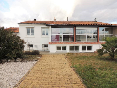 Casa 5 piezas Limitrophe de Cognac Casa 5 piezas Limitrophe de Cognac