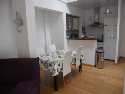annonce immobiliere Vente Maison / villa Andernos-les-Bains EXCLUSIVITÉ: ANDERNOS Hyper centre, maison entièrement de plain pied 85 m² et en excellent état. Elle off ...