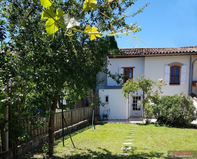 Atypique – charme – T4 - jardin Baziege Atypique – charme – T4 - jardin Baziege