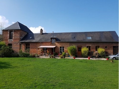 Maison de maître sur 13 000 m² Neufchatel en Bray Maison de maître sur 13 000 m² Neufchatel en Bray