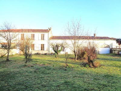 Maison 6 pièce (s) Secteur Salignac-sur-Charente Maison 6 pièce (s) Secteur Salignac-sur-Charente