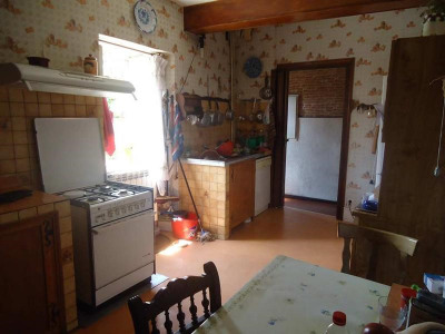 3 chambres, 105 m², espace de stockage Salies du Salat 3 chambres, 105 m², espace de stockage Salies du Salat