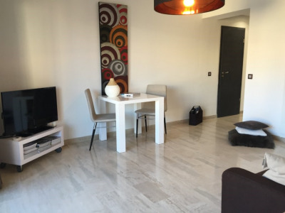 A VENDRE Cannes Centre Grand Studio avec terrasse Cannes A VENDRE Cannes Centre Grand Studio avec terrasse Cannes