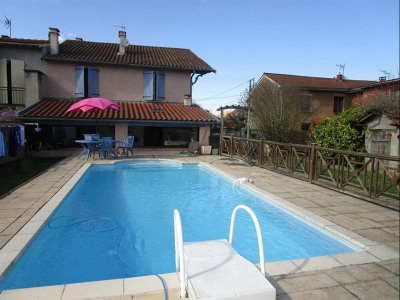 Proche centre, 4 chambres, piscine Saint Gaudens Proche centre, 4 chambres, piscine Saint Gaudens