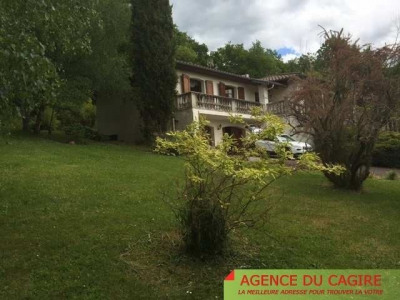 5 pièces, 3 chambres, Vue sur les Pyrénées Salies du Salat 5 pièces, 3 chambres, Vue sur les Pyrénées Salies du Salat