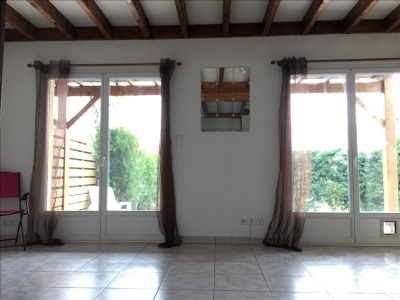 annonce immobiliere Vente Maison / villa Andernos-les-Bains Andernos, maison de ville offrant un lumineux séjour avec cuisine ouverte, 3 chambres, 2 salles d'eau, 2W ...