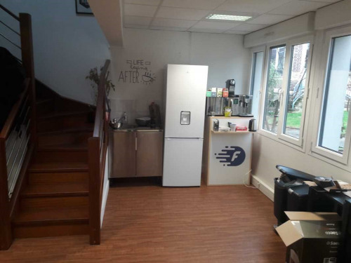 Vermietung - Büro - 140 m2 - Ivry sur Seine - Photo 