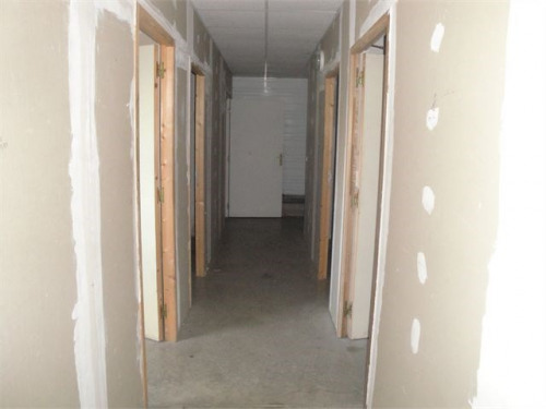 Alquiler
 - Local - 1290 m2 - Saint Christol lès Alès - Photo 