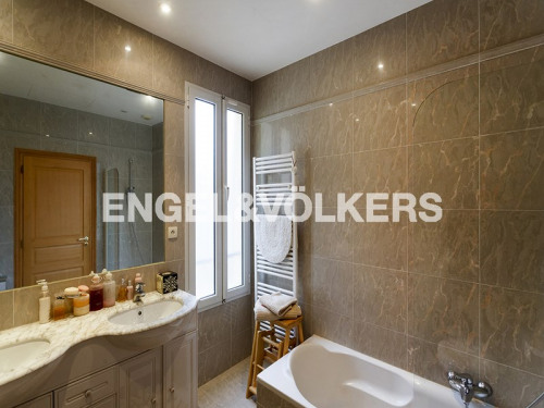 Verkoop
 - villa 7 Vertrekken - 210 m2 - Menton - Photo 