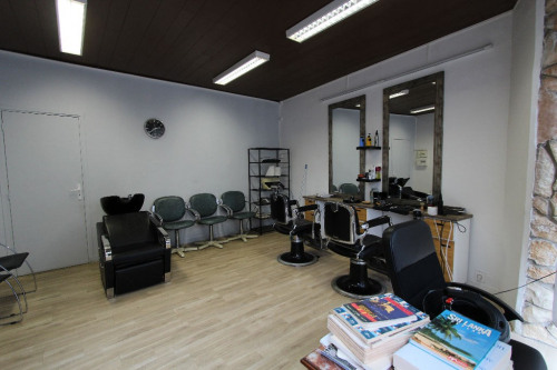 Contrato de compra e venda - Loja - 20 m2 - Ivry sur Seine - Photo 