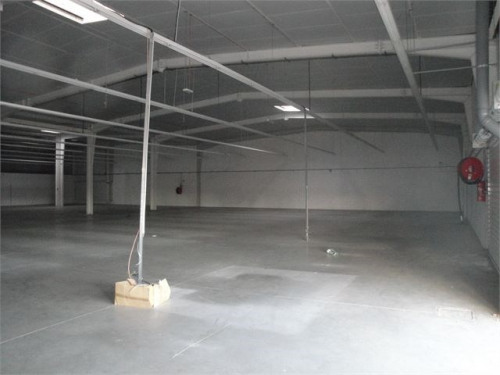 Alquiler
 - Local - 1290 m2 - Saint Christol lès Alès - Photo 