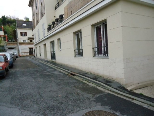 Aрендa - Парковка/гараж - 11 m2 - Sèvres - Photo 