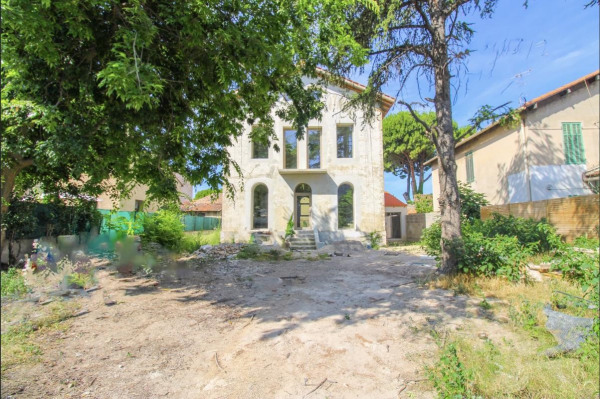 Vente Maison Et Villa De Luxe Pi Ces Marseille Me Maison Et Villa