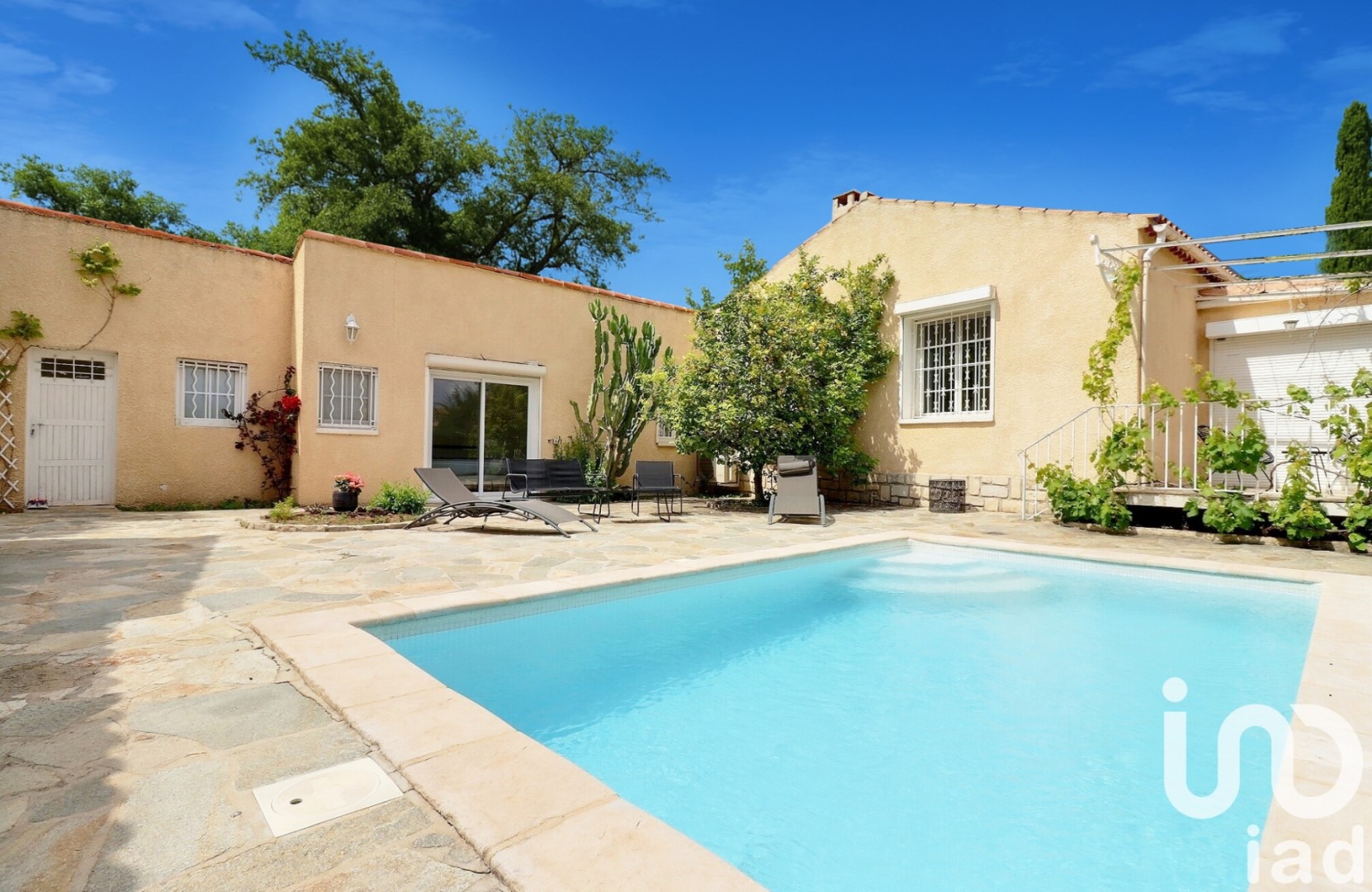 Traditioneel huis te koop in Les Cretes
