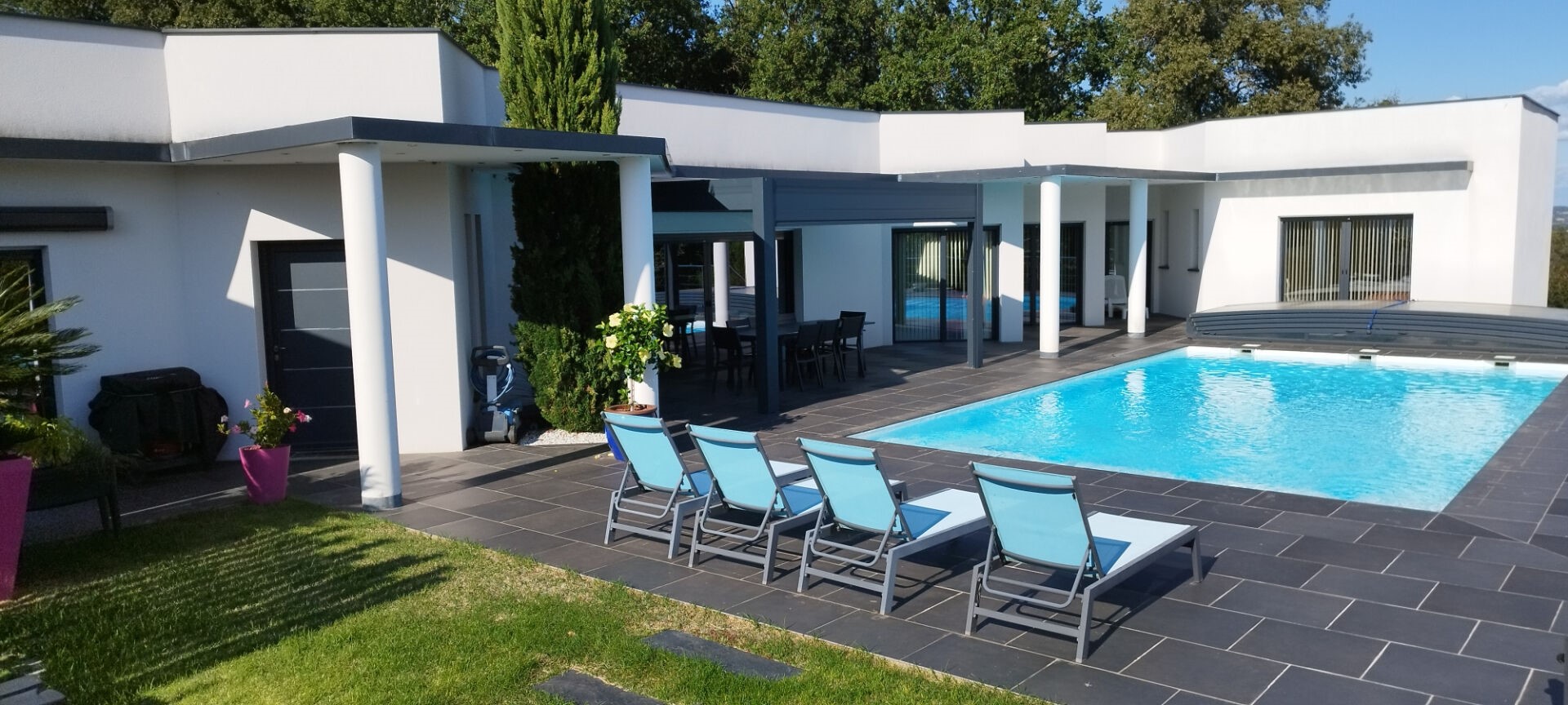 Luxury house for sale in Eaunes