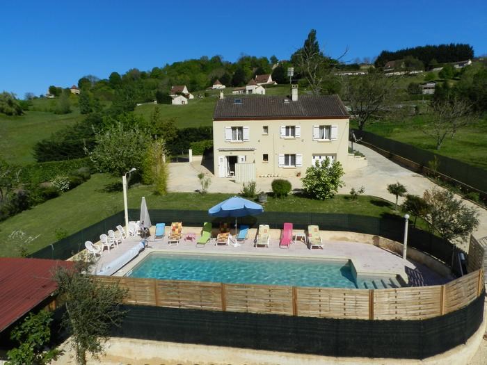 Maison De Vacances A Sarlat La Caneda En Aquitaine Pour 12 Pers 250m Amivac Com