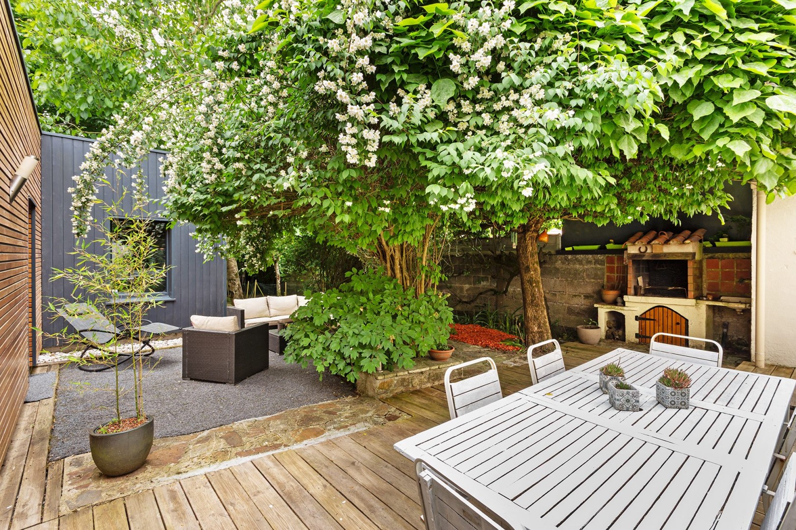 Maison de luxe à vendre dans le quartier Saint-Jacques