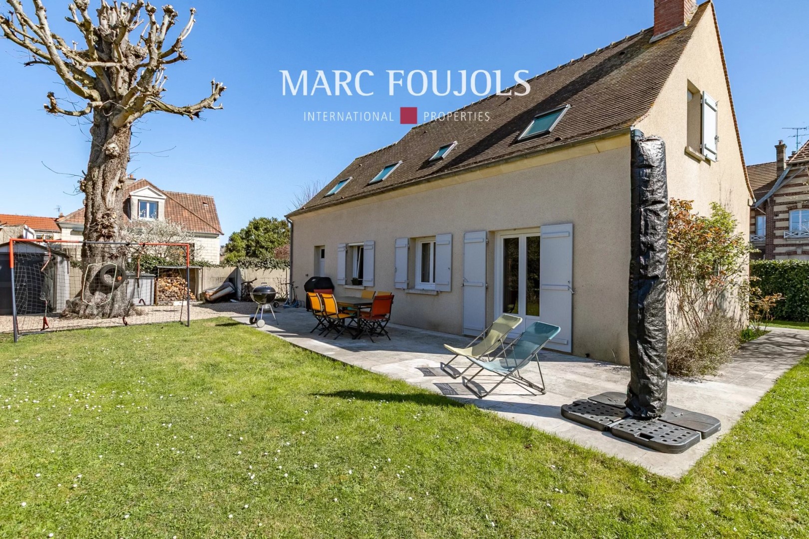 Luxury house for sale in the district Saint Denis