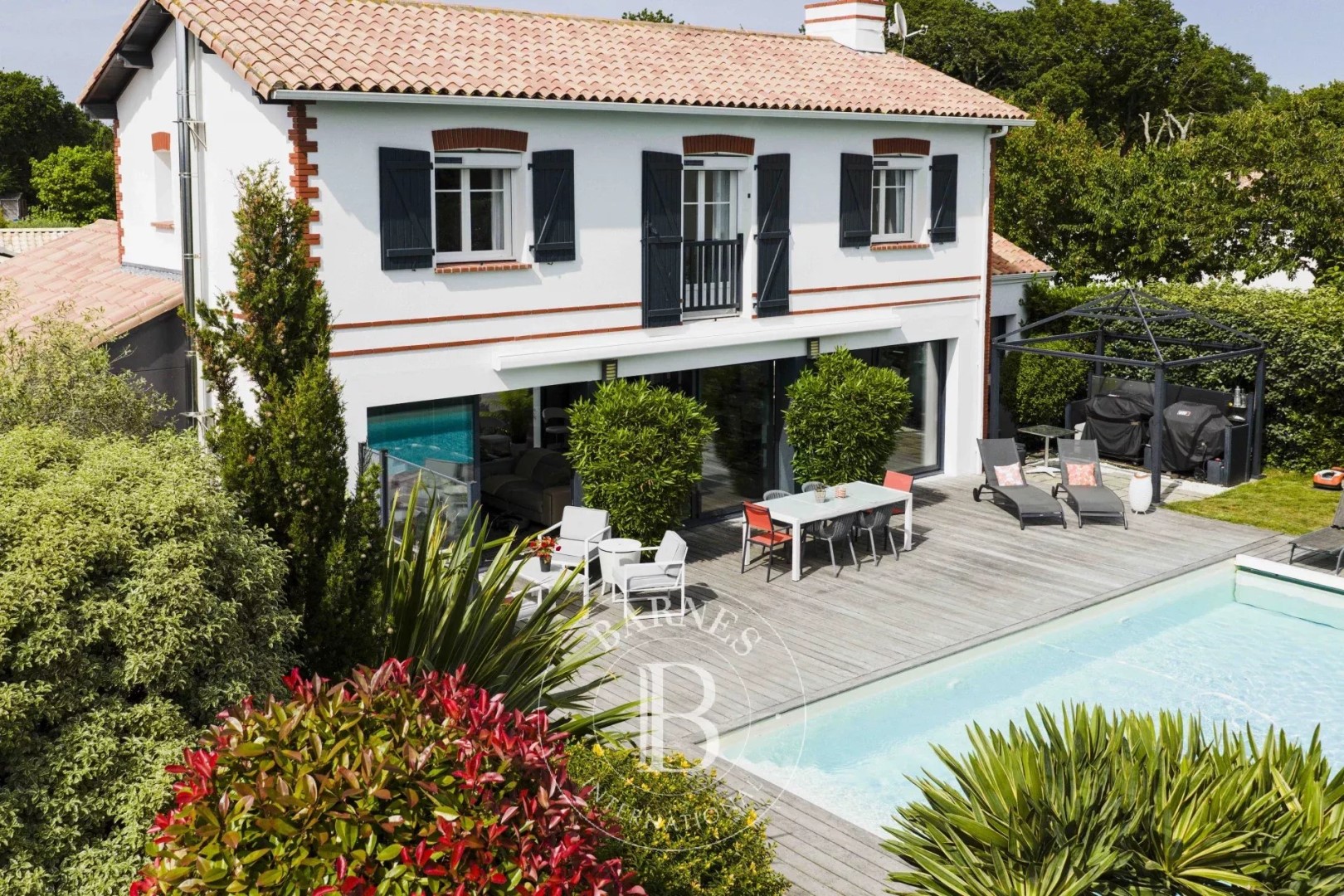 Luxury villa for sale in Pornic