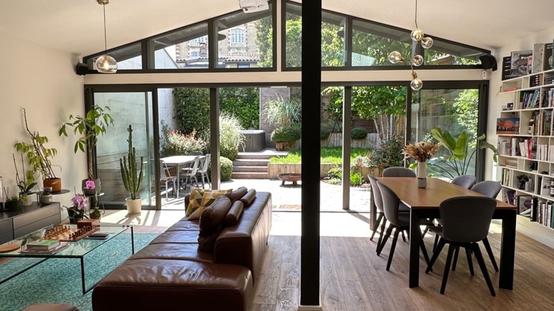 Casa contemporanea in vendita Hôtel de Ville-Quinconce-Saint Seurin-Fondaudège