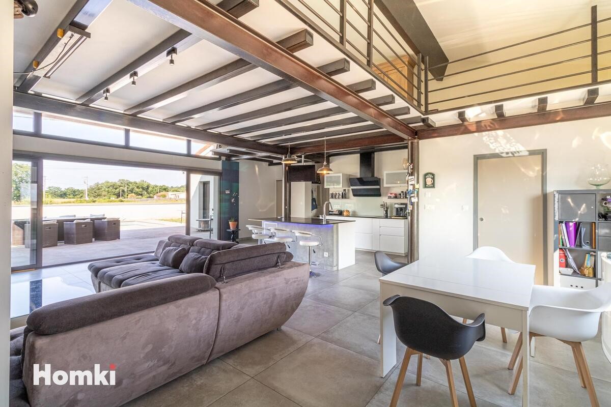 Luxury house for sale in the district Terris la Justice