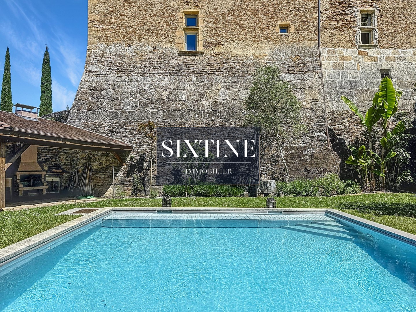 Castle for sale in the district Tête d'Or-Foch-Vitton