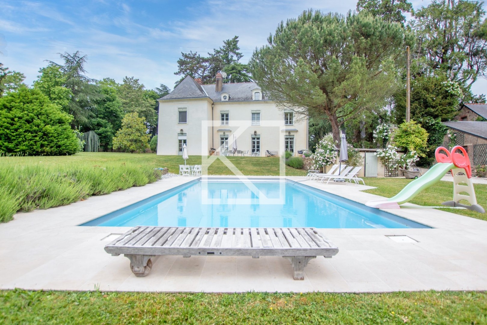 Luxury house for sale in Saint-Clément-de-la-Place