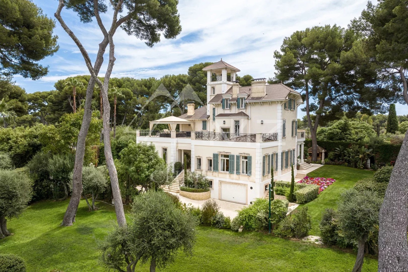 Villa de luxe à vendre dans le quartier Le Cap