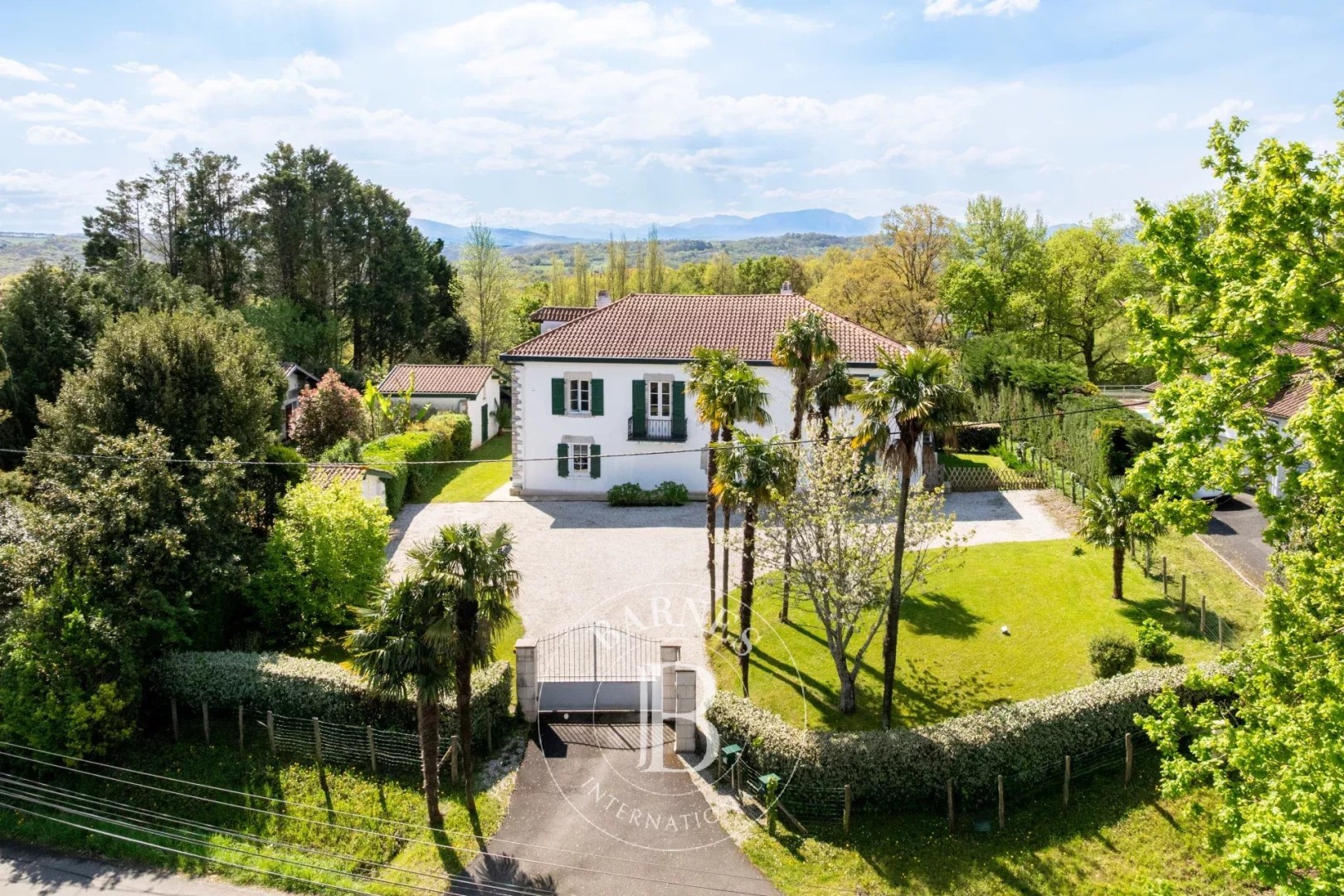 Maison de luxe à vendre à Mouguerre