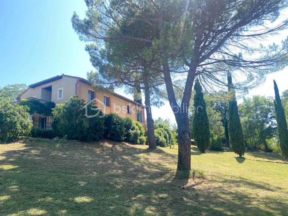 Architect house for sale in Lagrave