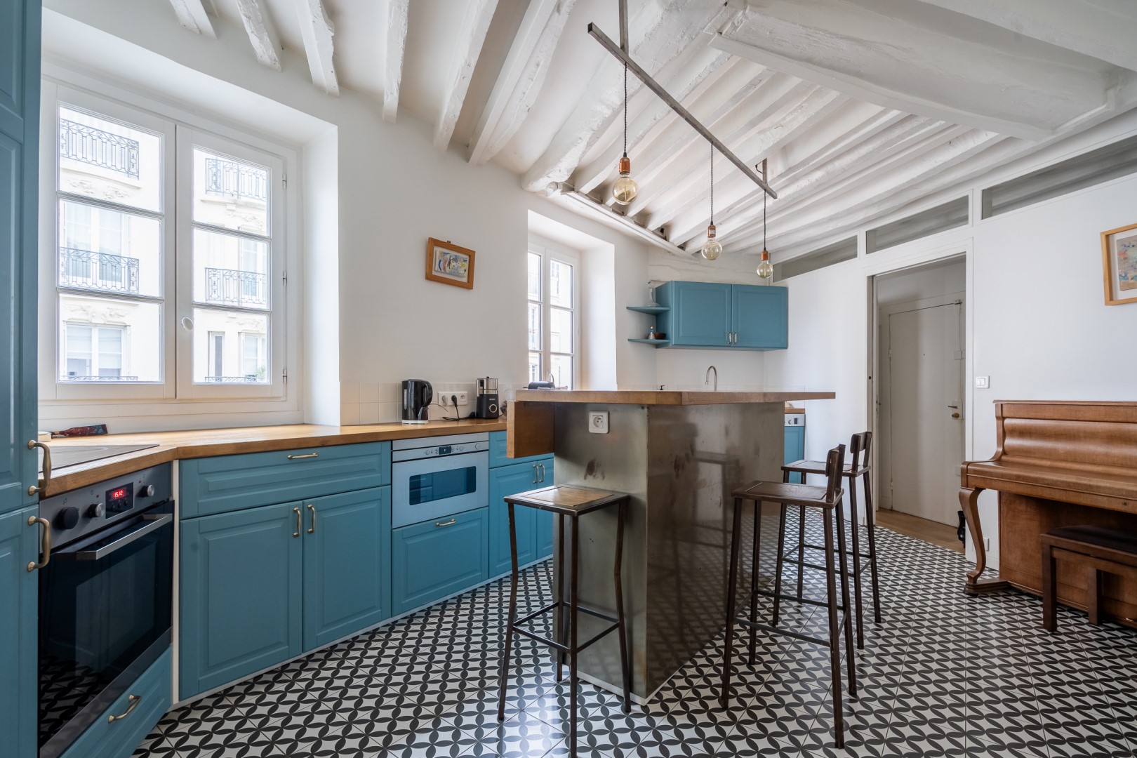 triplex à vendre dans le quartier Nation-Alexandre Dumas