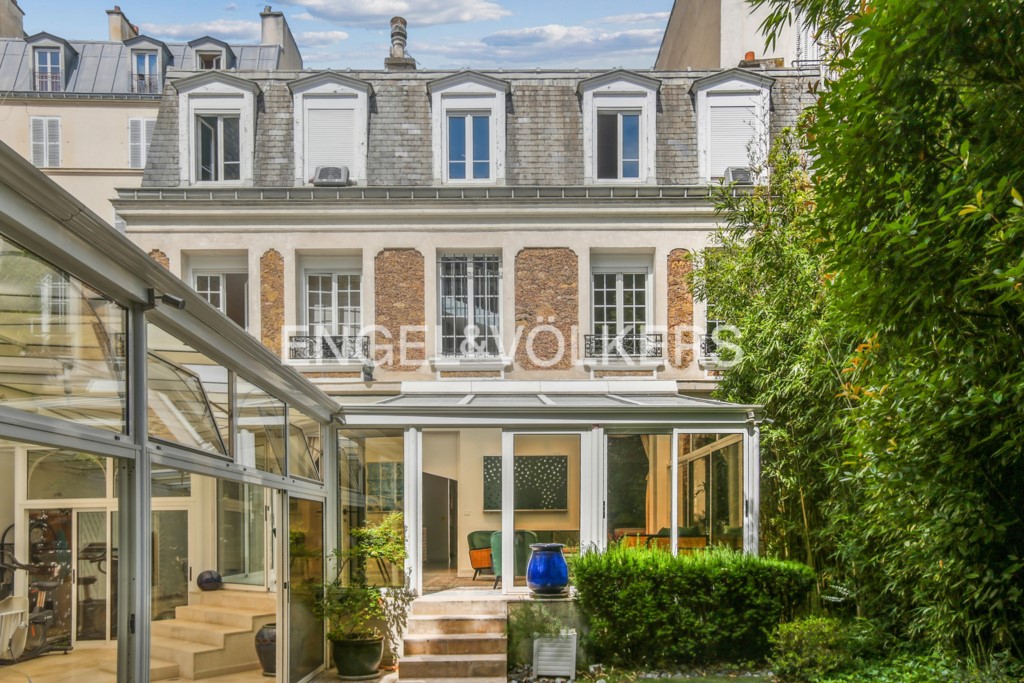 Maison de luxe à vendre dans le quartier Mouton Duvernet