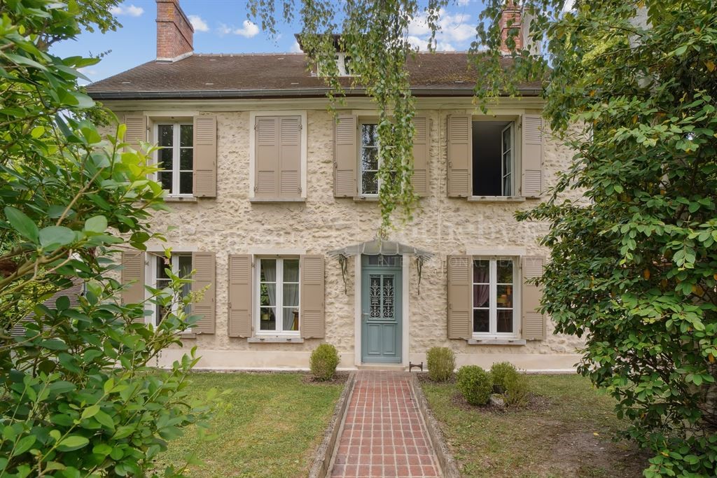 Maison de luxe à vendre à Villette