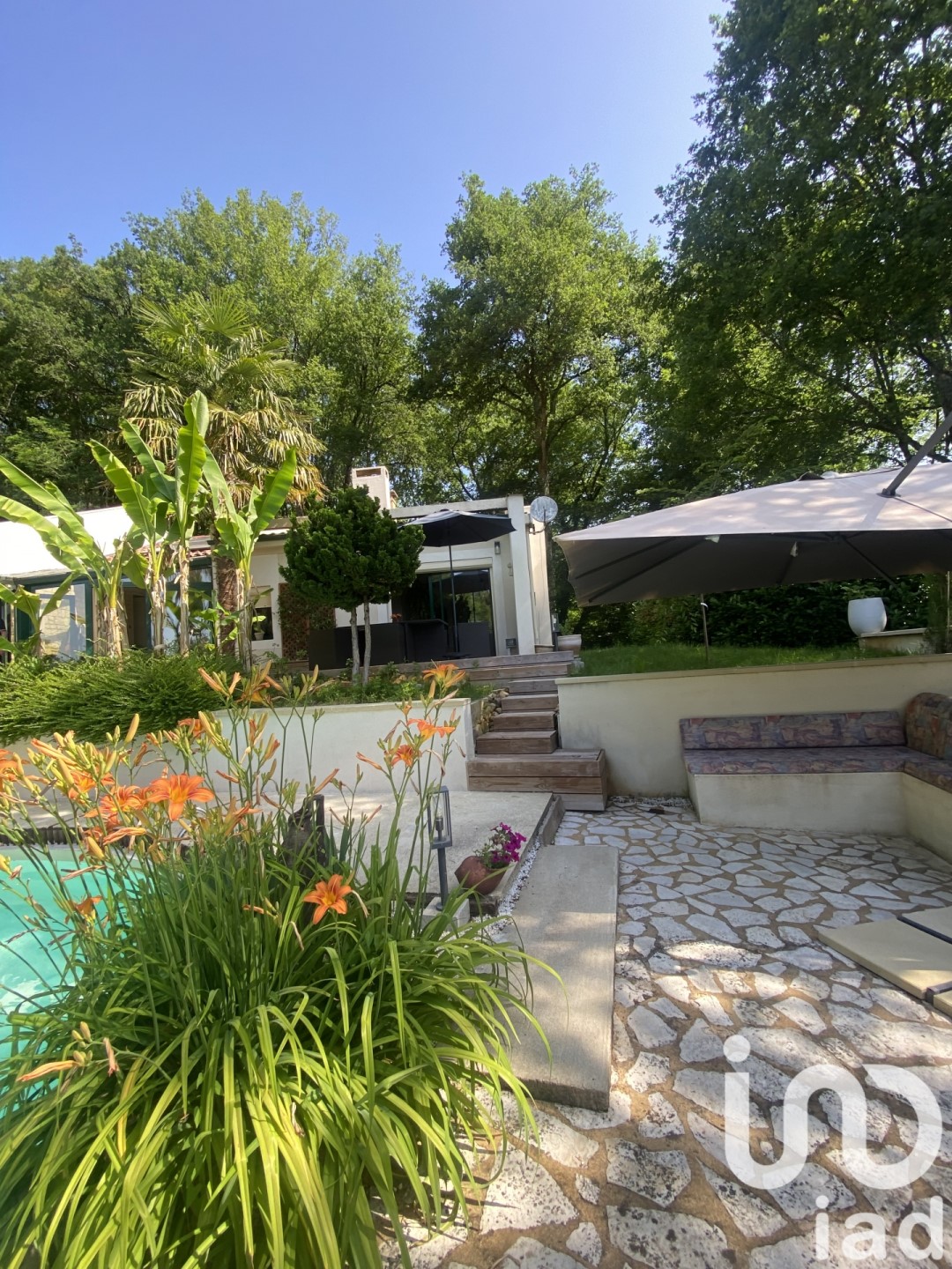 Architect house for sale in Saint-André-d'Allas