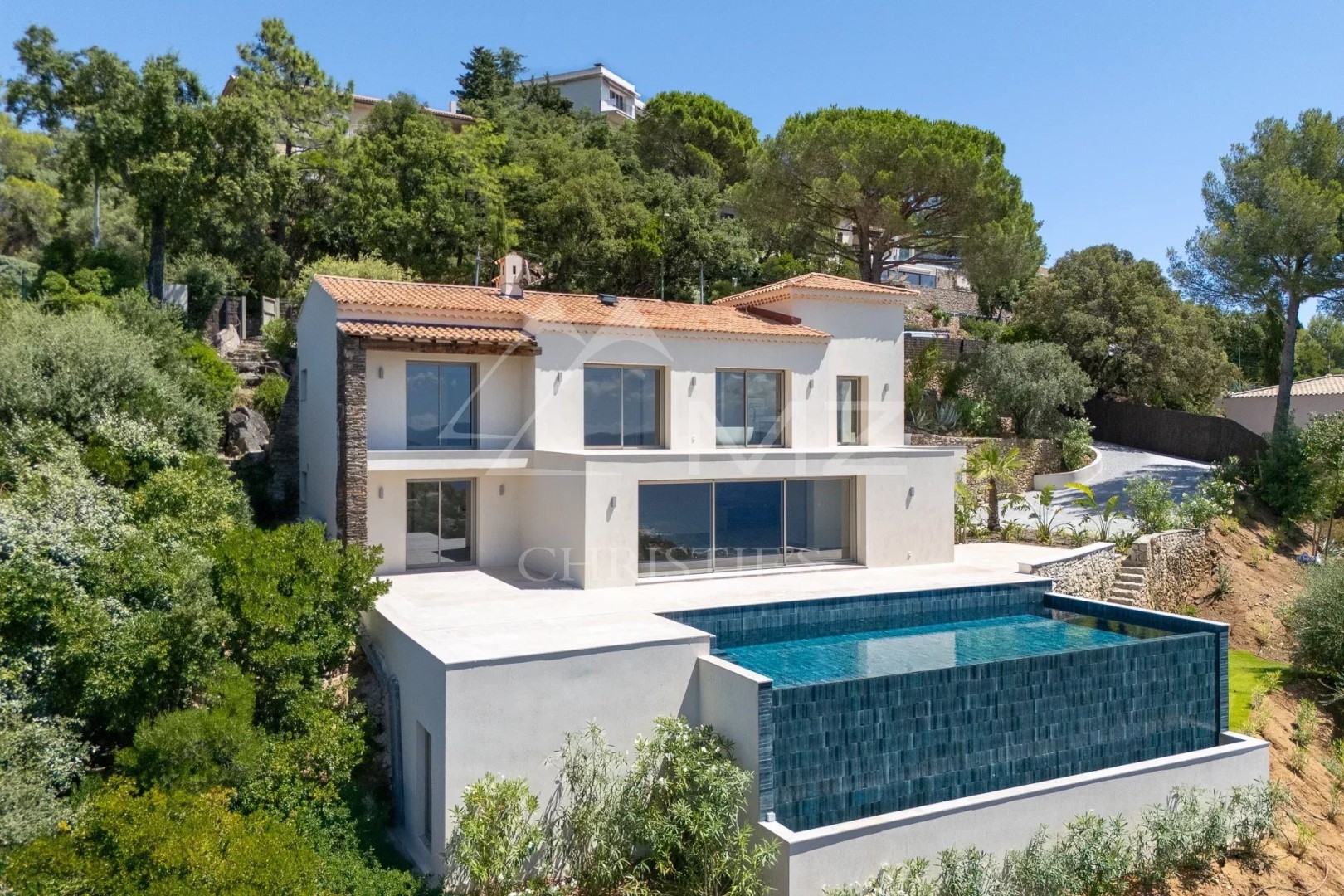 Luxe stadswoning te koop in Les Issambres