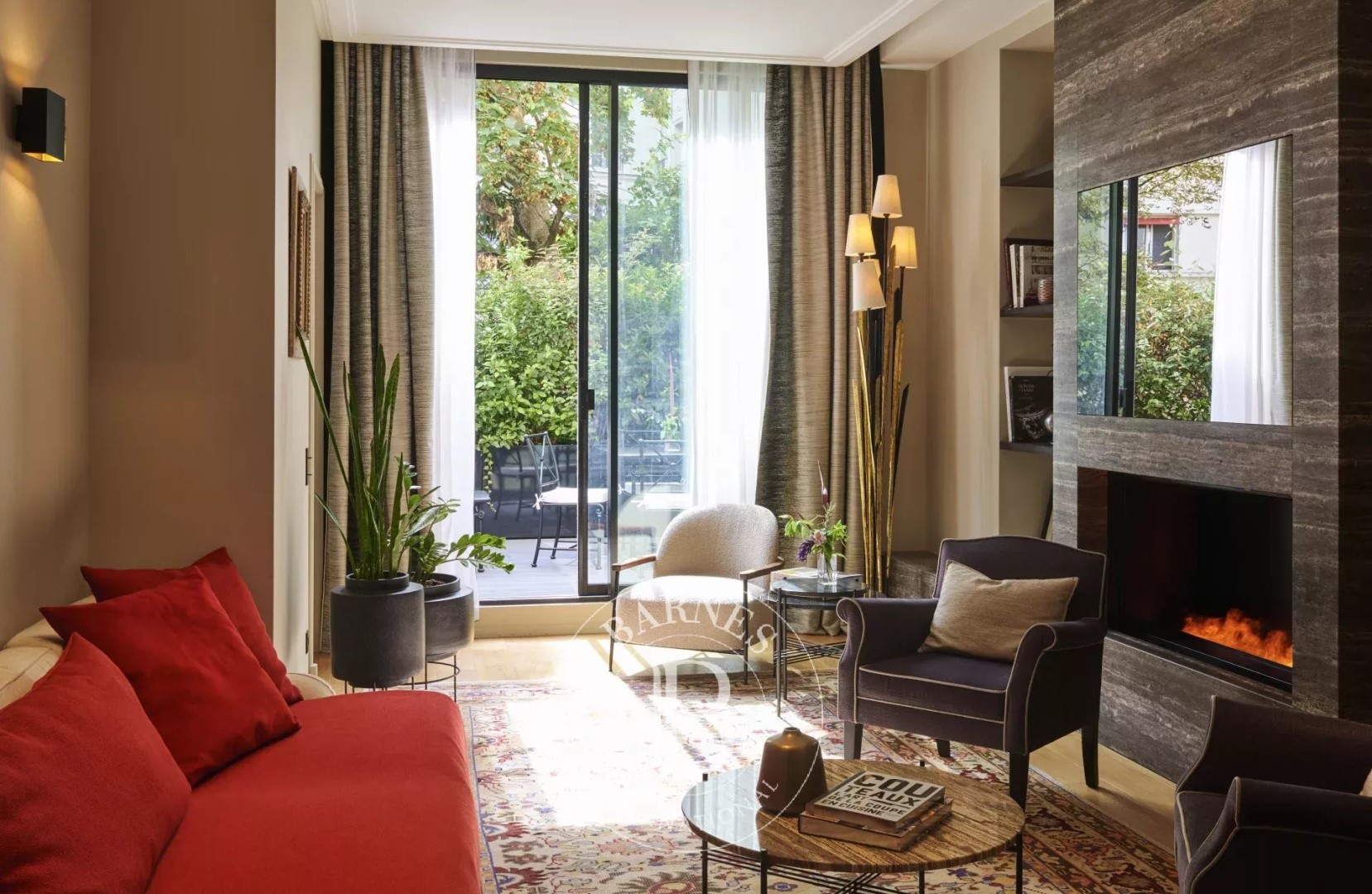 Luxury apartment for rent in the district Chaillot