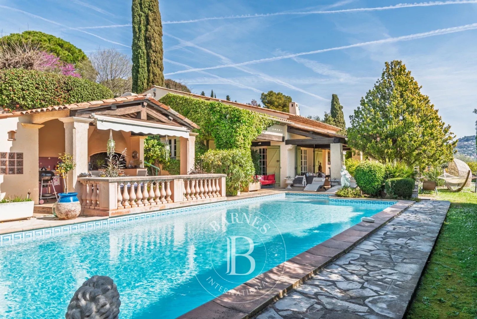 Luxury villa for sale in the district Saint Jean-Saint Christophe