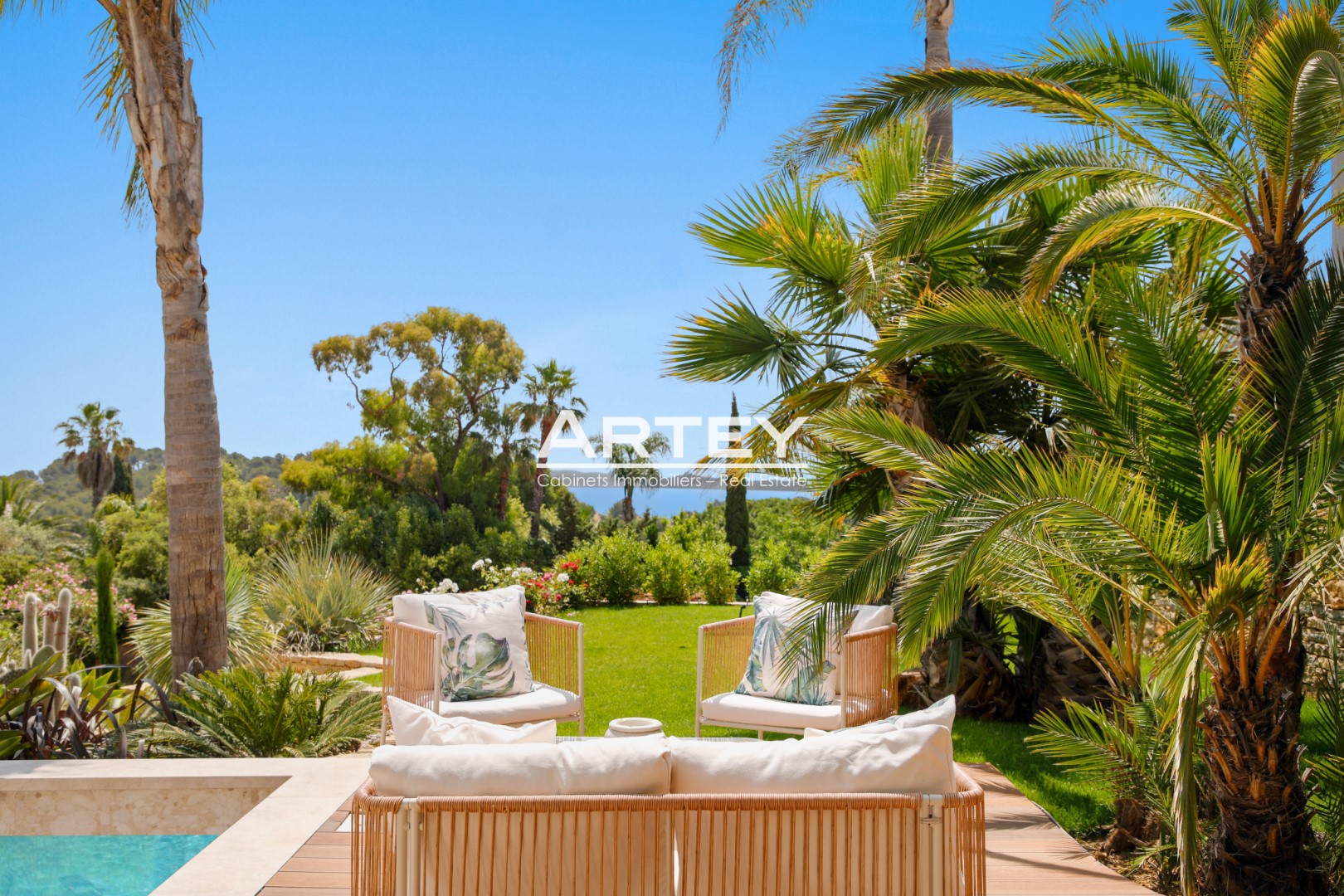Town house for sale in Carqueiranne