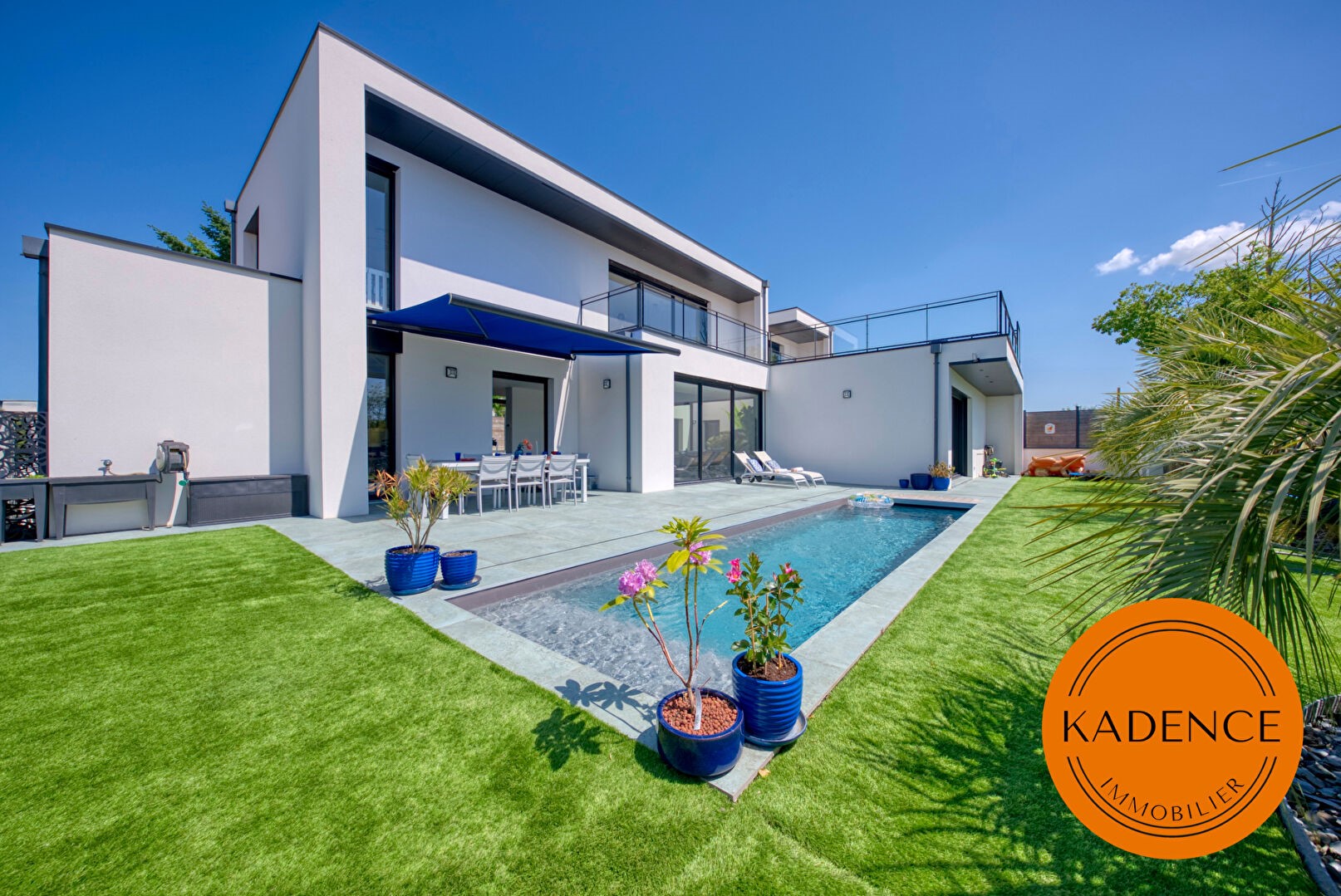 Luxury villa for sale in the district Hors Agglomeration
