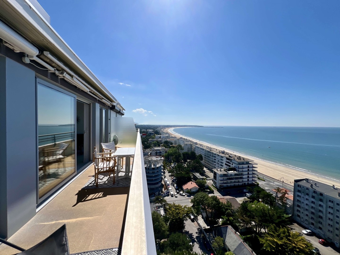 Luxury apartment for sale in the district Centre-Benoît