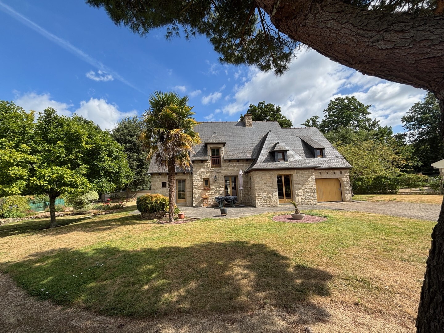 Luxury villa for sale in Dinan