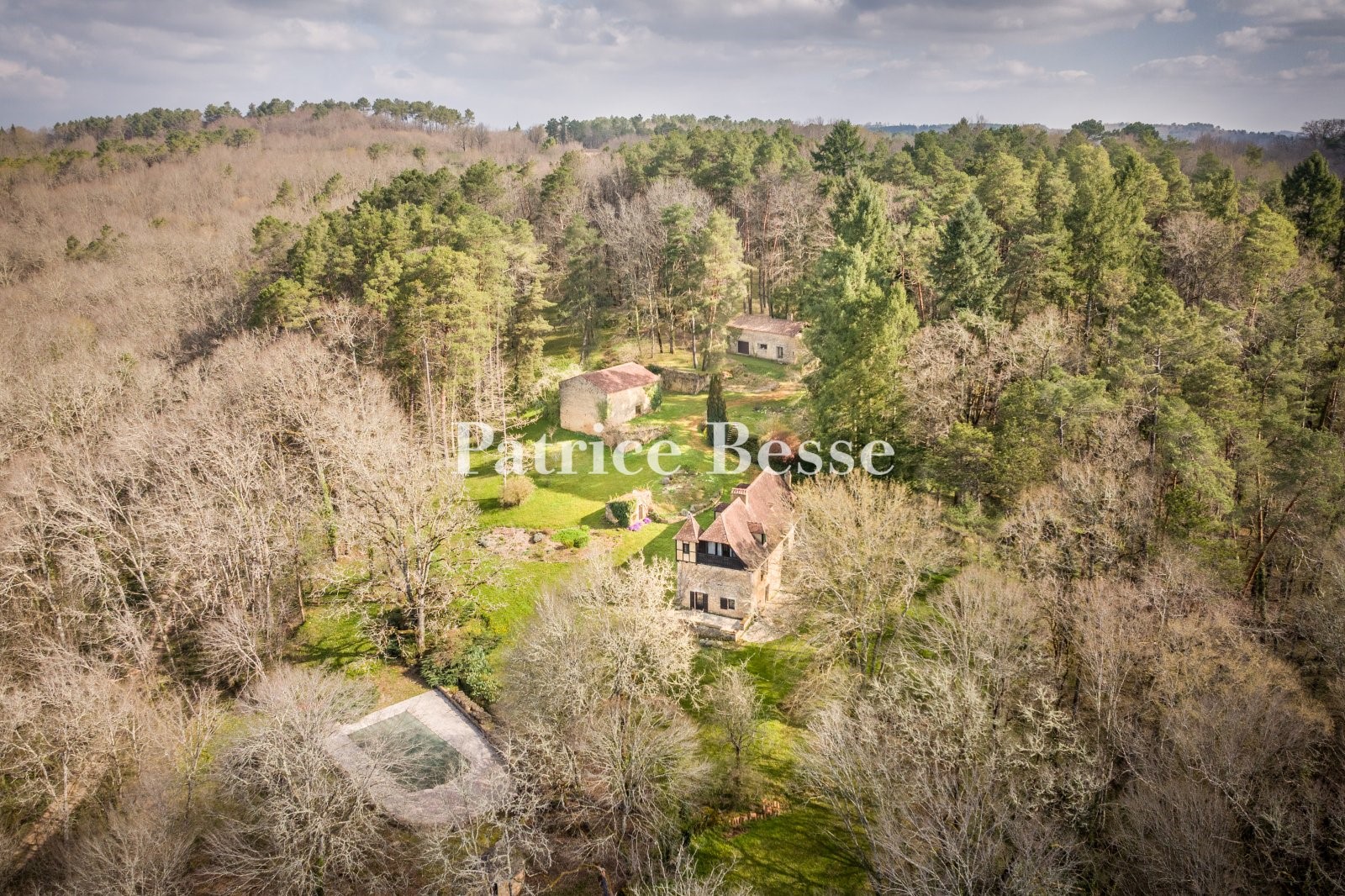 Old house for sale in Villefranche-du-Périgord