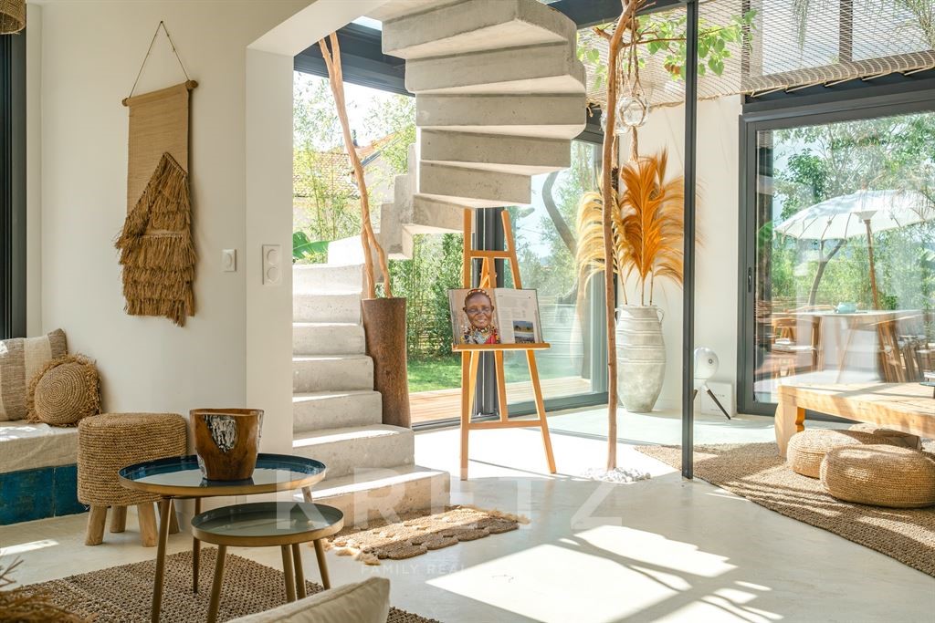Villa de luxe à vendre dans le quartier Centre