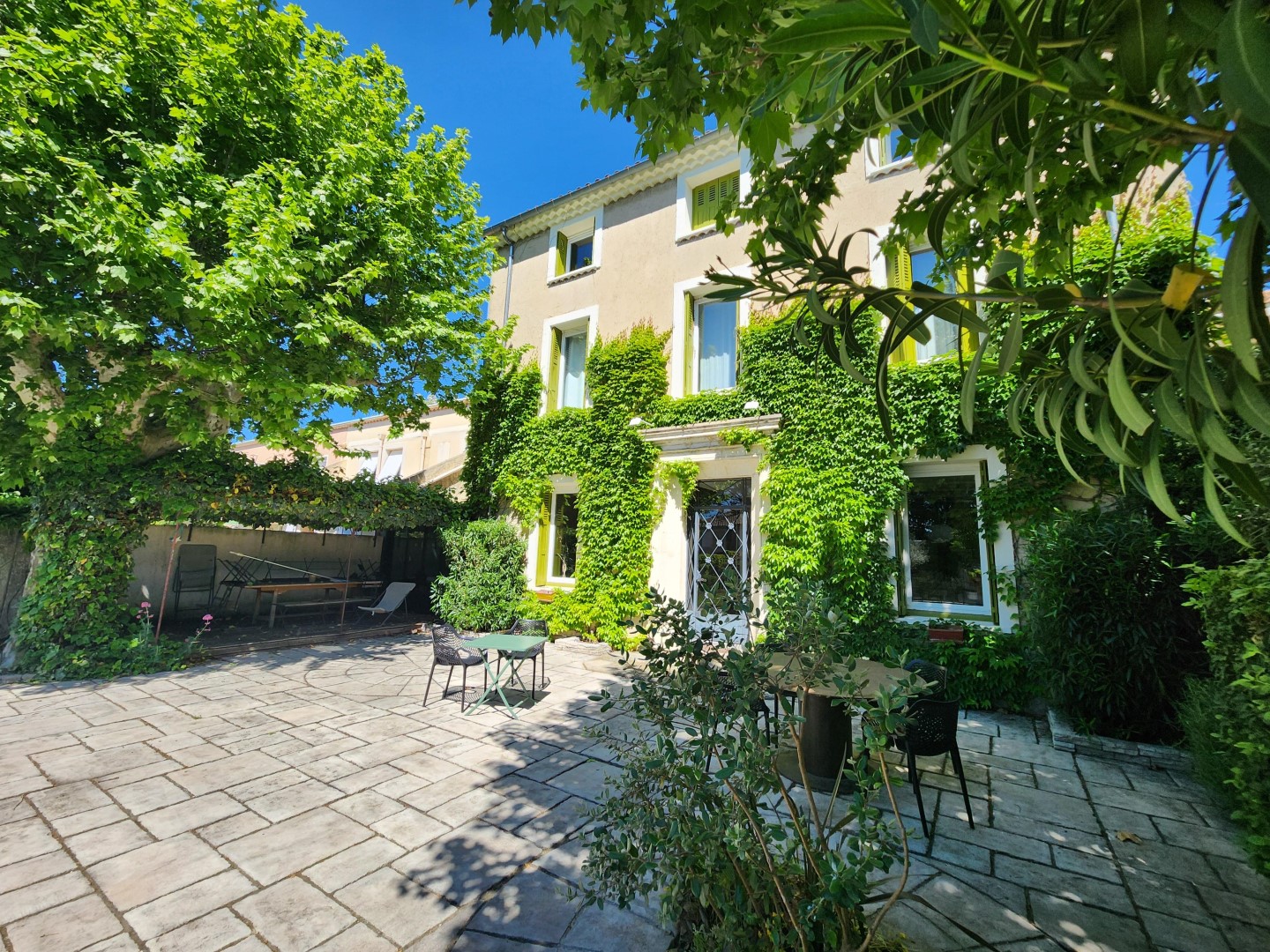 Maison de luxe à vendre à Pierrelatte