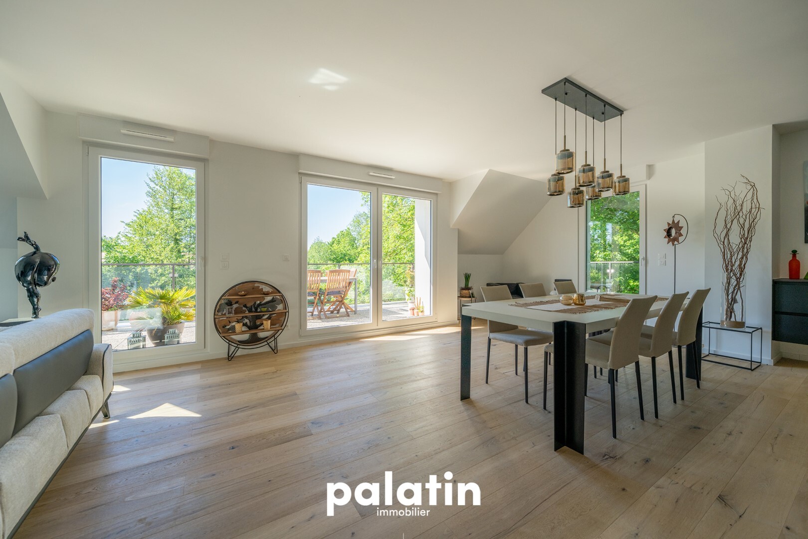 Luxe appartement te koop in Hangenbieten