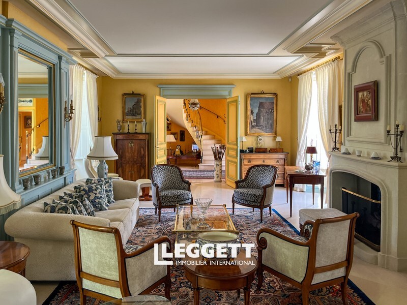 Maison 12 pièces 524 m²