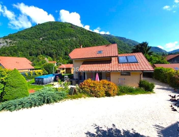 Maison de luxe à vendre à Saint-Jeoire